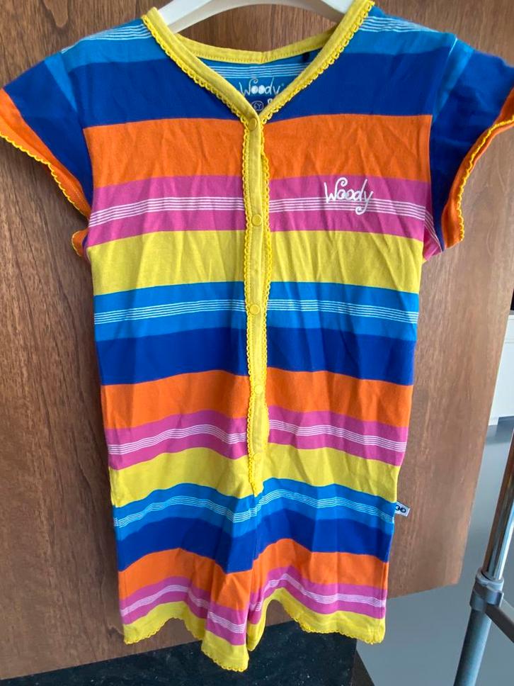 korte slaapjumpsuit van Woody in maat 6 jaar, Kinderen en Baby's, Kinderkleding | Maat 116, Gebruikt, Meisje, Nacht- of Onderkleding