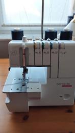 Recouvreuse Bernette B42 Funlock, Enlèvement, Accessoires