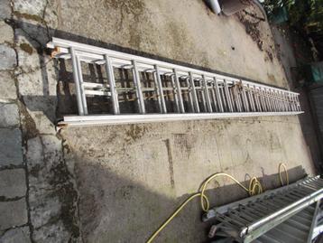 3 delige schuifladder 3x24 beschikbaar voor biedingen