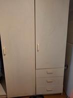 Garde robe 3 portes, Avec tiroir(s), 25 à 50 cm, 100 à 150 cm, Utilisé