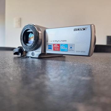 Sony DCR-SR58E Handycam Camcorder – Excellent Condition beschikbaar voor biedingen