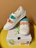Sportschoenen (turnpantoffels) Deto maat 32/33, Ophalen, Nieuw