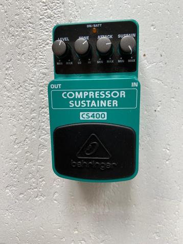 Behringer CS 400 Behringer CS400 Compressor & Sustainpedaal  beschikbaar voor biedingen