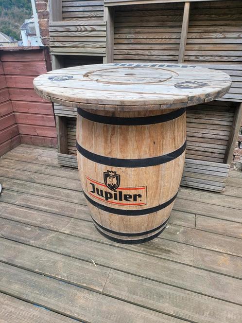 Staande eettafel in eikenhouten vaten, Tuin en Terras, Tuintafels, Gebruikt, Ophalen