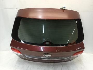 ACHTERKLEP Toyota Avensis Wagon (T27) (01-2008/10-2018) beschikbaar voor biedingen