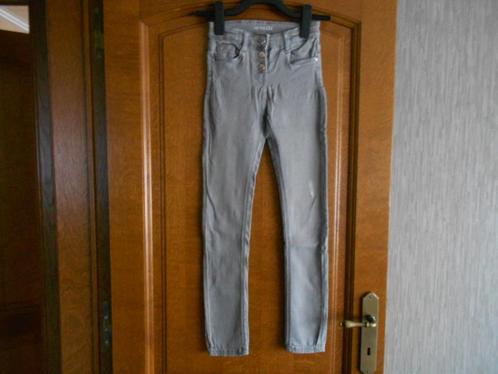 grijze jeansbroek TAO mt 140, Kinderen en Baby's, Kinderkleding | Maat 140, Gebruikt, Meisje, Broek, Ophalen of Verzenden