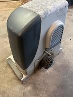 Motor voor schuifpoort,, Dieren en Toebehoren, Ophalen of Verzenden, Zo goed als nieuw