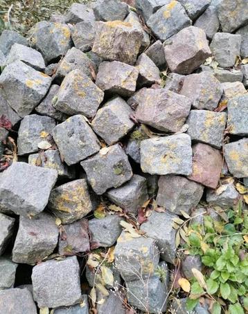 Kasseien kasseistenen handgekapt graniet porfier beschikbaar voor biedingen