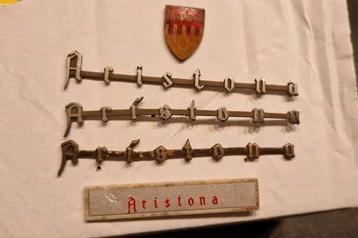 Aristona logo embleem van oude radio's  beschikbaar voor biedingen