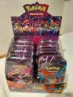 7 sealed pokémon mega hero tins, Hobby en Vrije tijd, Ophalen of Verzenden, Nieuw, Boosterbox, Foil