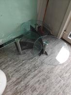 Glazen salontafel, Enlèvement