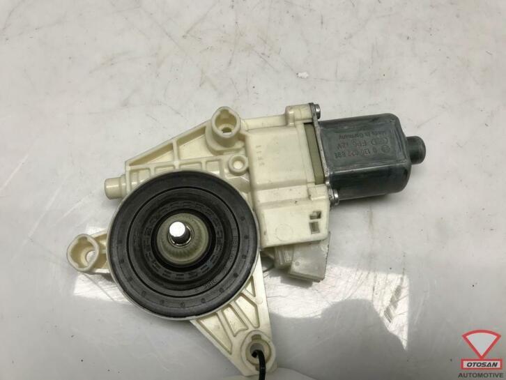 mercedes b klasse w246 raammotor rechts voor a2469065200, Auto-onderdelen, Elektronica en Kabels, Mercedes-Benz, Gebruikt