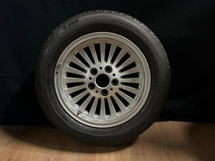 Origineel Reservewiel BMW E39, Autos : Pièces & Accessoires, Pneus & Jantes, Pneus et Jantes, Véhicule de tourisme, Utilisé, Enlèvement ou Envoi