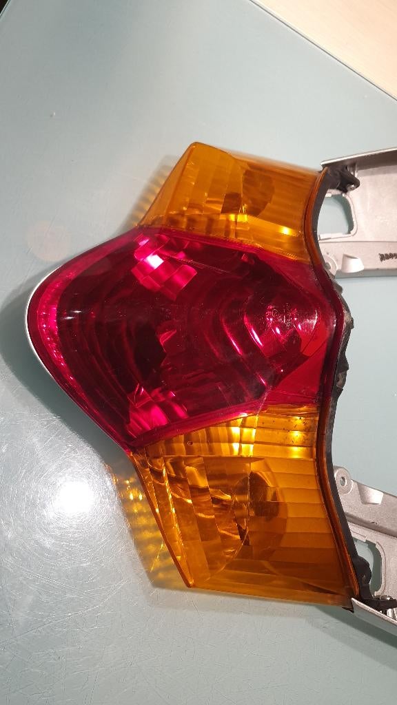 feu arrière honda vfr 800, Motos, Enlèvement ou Envoi, Utilisé