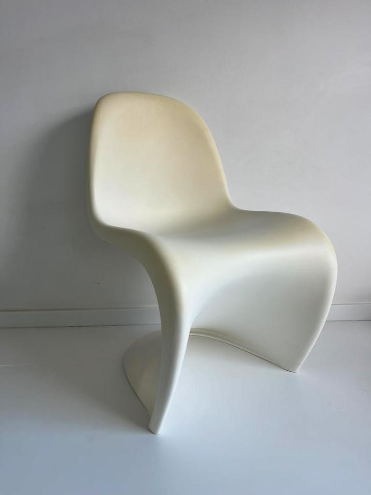 Chaise pour enfants Verner Panton de Vitra, Antiquités & Art, Art | Objets design, Enlèvement