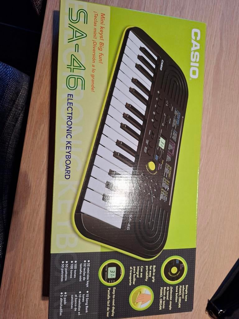 Elektronisch keyboard merk Casio, Muziek en Instrumenten, Keyboards, Casio, Ophalen