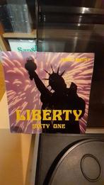 Vinyl singel Marino mathy liberty in goede staat, Enlèvement ou Envoi
