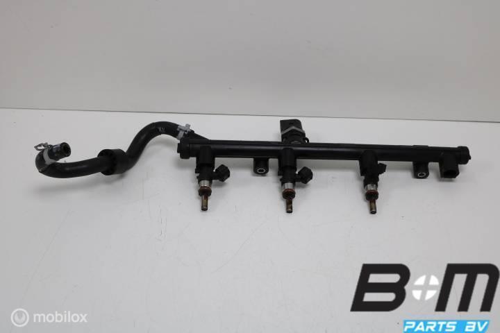 Brandstofrail met verstuivers VW Golf 7 06K1333681C, Auto-onderdelen, Brandstofsystemen, Gebruikt
