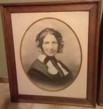 Cadres et photos anciens, Enlèvement