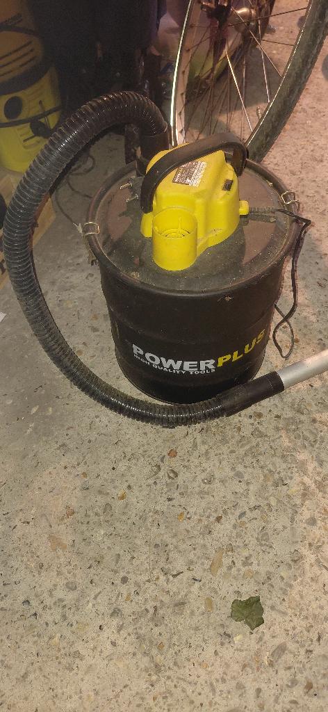 aspirateur à cendres, Enlèvement