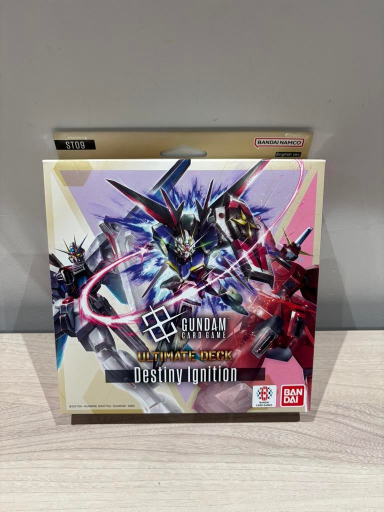 Gundam  Deck “Destiny Ignition” ST09 – Starter Deck + Extras, Ophalen of Verzenden, Zo goed als nieuw