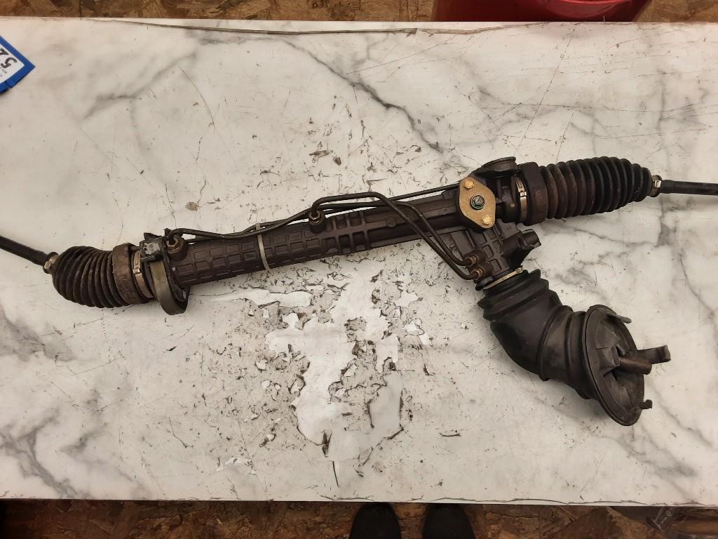 STUURHUIS Volkswagen Passat (35I) (01-1988/08-1996), Gebruikt, Volkswagen, Mevr. I. Hauben, Rue de l'Espoir 34 34
4030  GRIVEGNÉE, BE