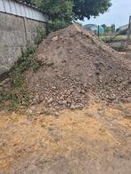 Aarde met steenen, Tuin en Terras, Ophalen