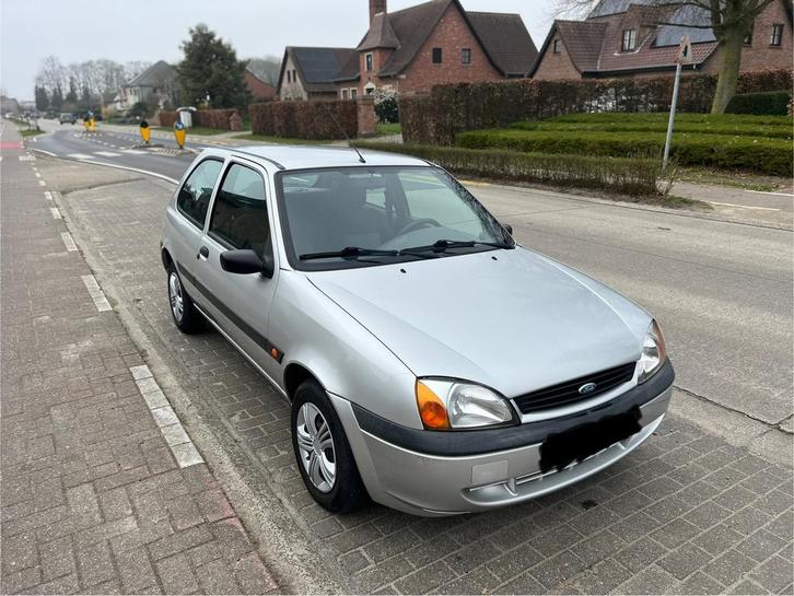 Ford fiesta benzine met keuring voor verkoop in goede staat, Autos, Ford, Particulier, Fiësta, Verrouillage central, Essence, Euro 2