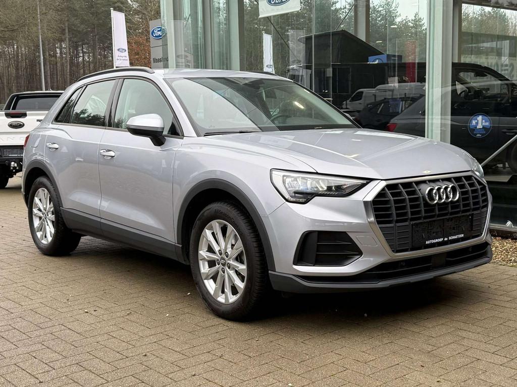 Audi Q3 (bj 2019, automaat), Auto's, Automaat, Stof, Gebruikt, 5 zetels
