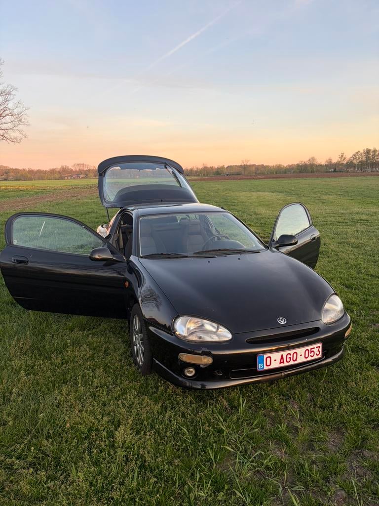 Mazda mx3 1.8l V6 oldtimer, Auto's, Zwart, Handgeschakeld, Particulier, Mazda