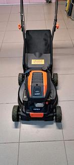 Fuxtec grasmachine Benzine met olie 5 l, Tuin en Terras, Grasmaaiers, Ophalen