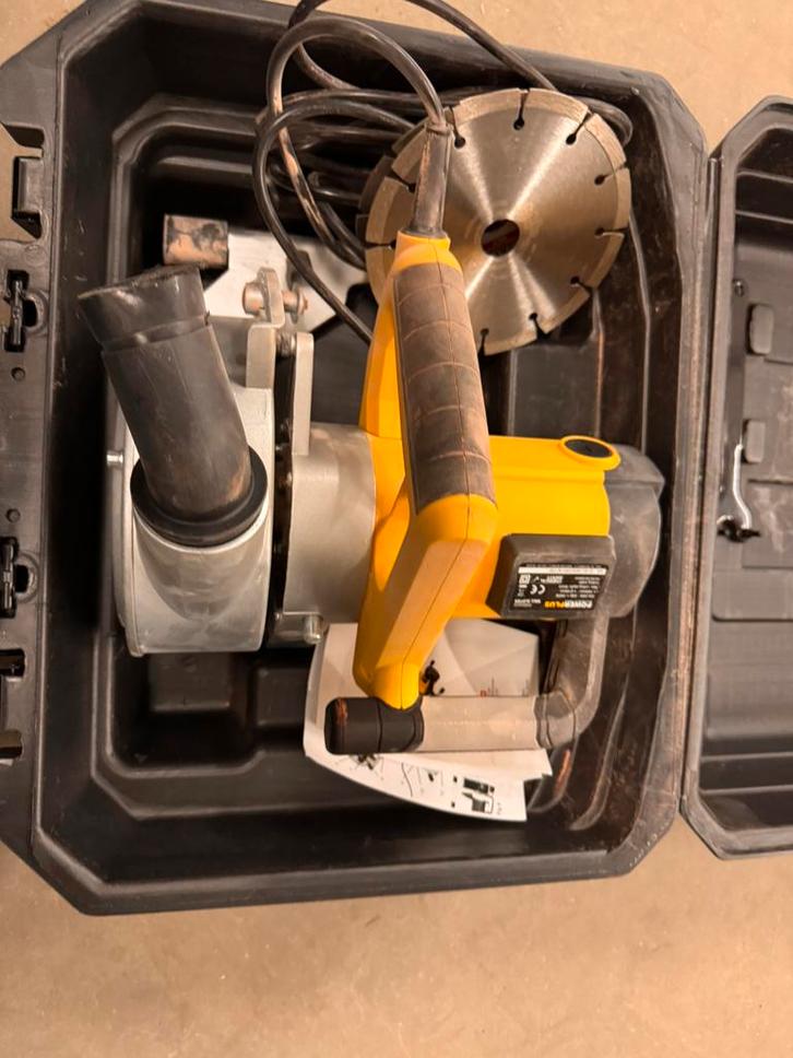 PowerPlus muurslijper / sleuvenfrees + koffer + diamantblad, Doe-het-zelf en Bouw, Gereedschap | Boormachines, Zo goed als nieuw
