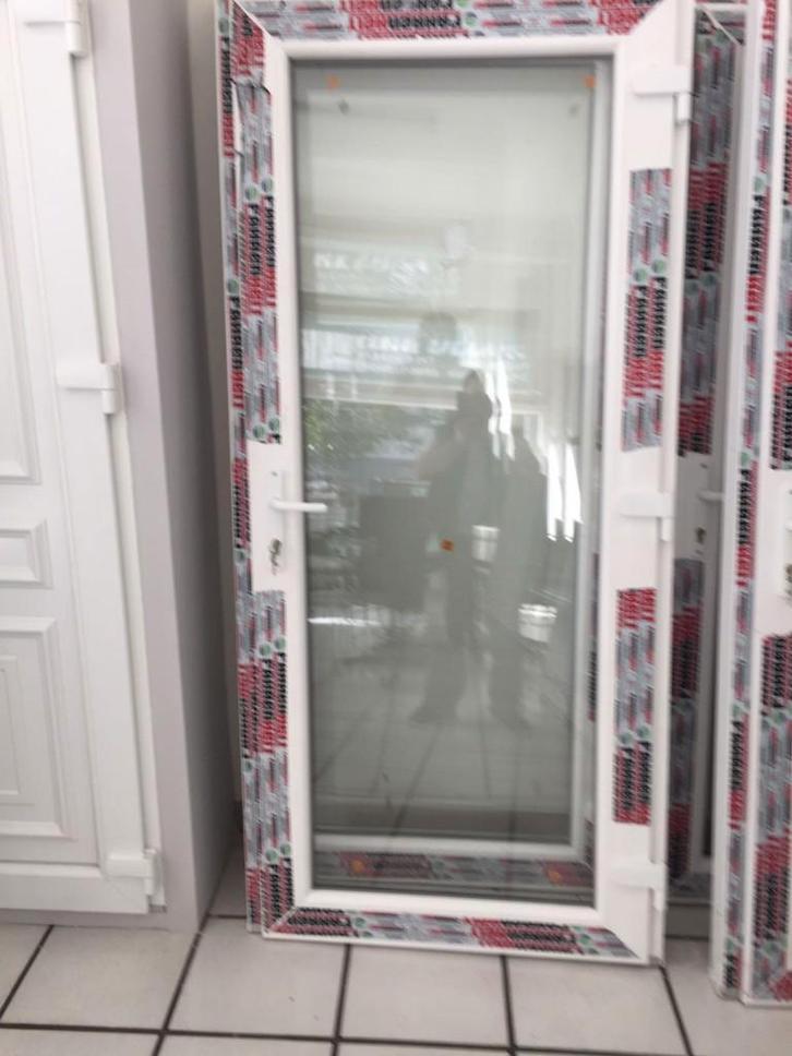 Porte PVC en stock, Doe-het-zelf en Bouw, Raamkozijnen en Schuifdeuren, Nieuw, Inclusief glas, Ophalen