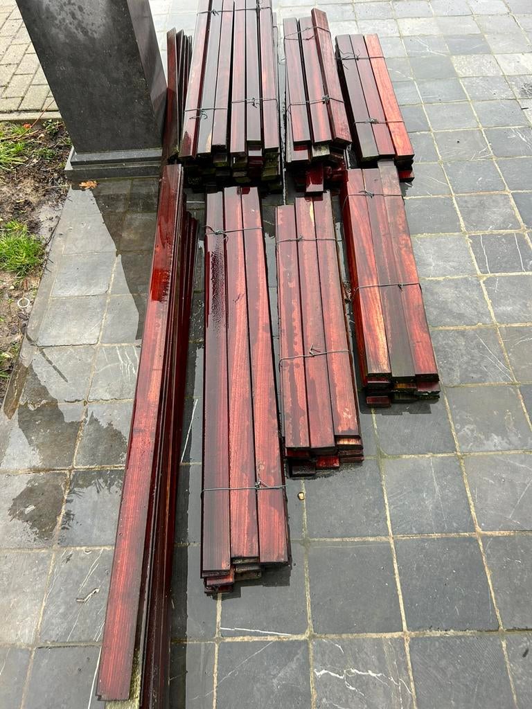 Lot trapeze Padoek latten  L 0.90 m tot 1.30 mheb nog  200 m, Tuin en Terras, Palen, Balken en Planken, Ophalen, Zo goed als nieuw