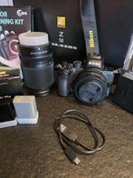 Nikon z50 2 objectif et accessoires encore garanti, Audio, Tv en Foto, Fotocamera's Digitaal, Ophalen, Zo goed als nieuw, Nikon