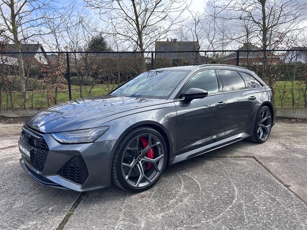 Audi RS6 Performance-Pano-B&O- (automatique), Autos, Audi, Cuir, Argent ou Gris, Achat, 3996 cm³