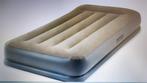 Luchtbed Intex, Caravans en Kamperen, Luchtbedden, Ophalen, Ingebouwde pomp, Zo goed als nieuw