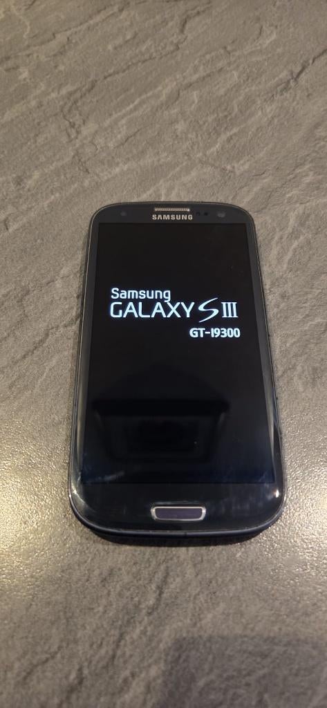 Samsung Galaxy S III 16 GB Pebble Blue (moet weg), Ophalen, Overige modellen, Blauw, Touchscreen
