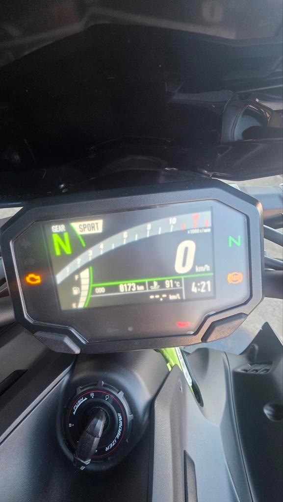 Kawasaki z900 black edition, Livres, Motos, Enlèvement ou Envoi