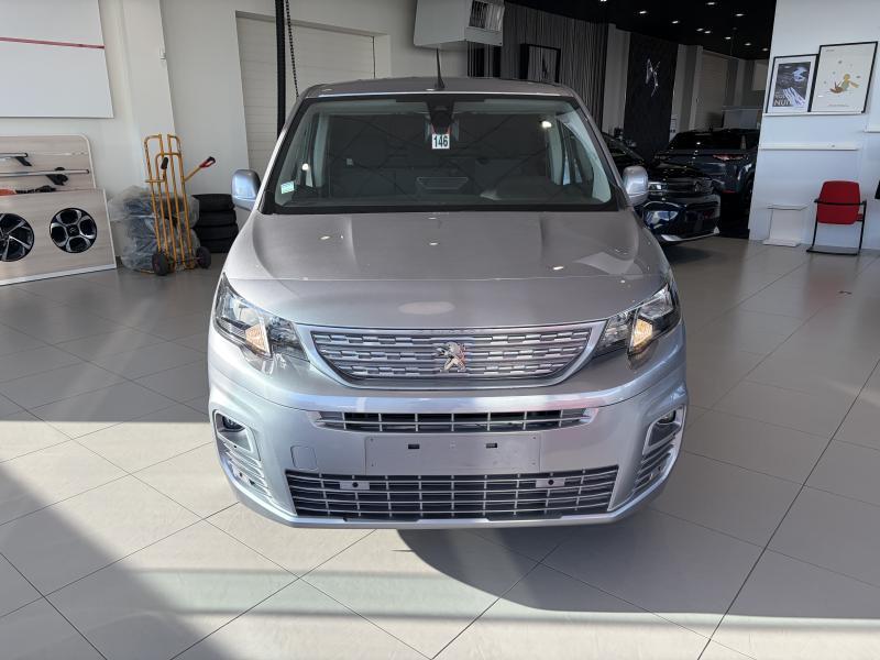 Peugeot Partner Asphalt, Autos, Peugeot, Partner, Airbags, Ordinateur de bord, Air conditionné automatique, Cruise Control, Rétroviseurs électriques