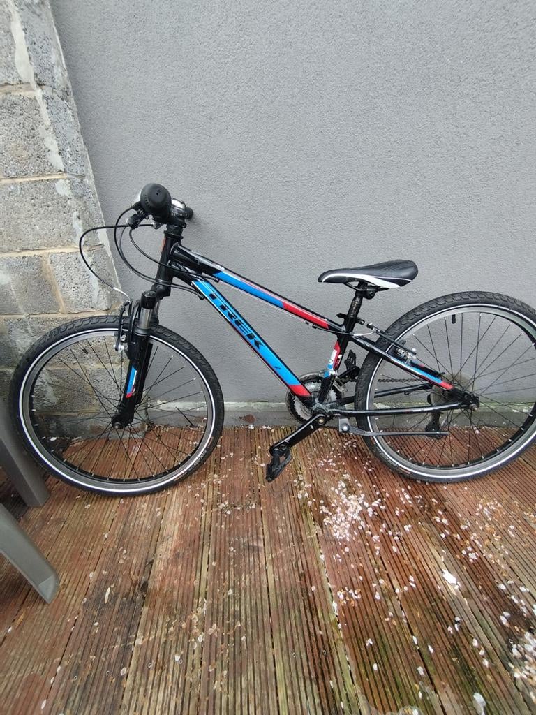 Vélo trek garçon 24, Vélos & Vélomoteurs, Enlèvement