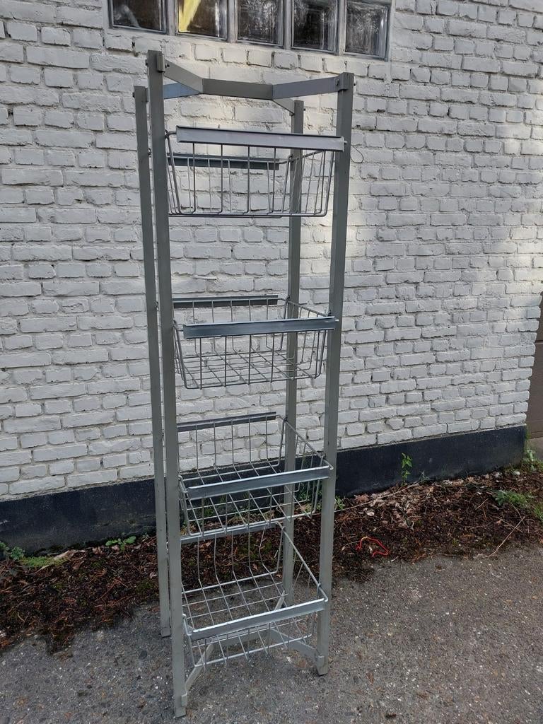 Metalen rek met 4 draadmanden – winkelrek / opbergrek, Ophalen