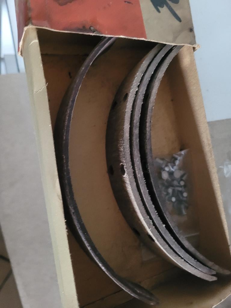 4 Garnitures freins NEUVES Skoda OCTAVIA/FELICIA  !!!! 1958, Enlèvement, Neuf, Skoda