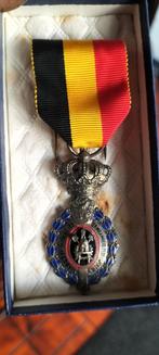 Ereteken, Verzamelen, Ophalen