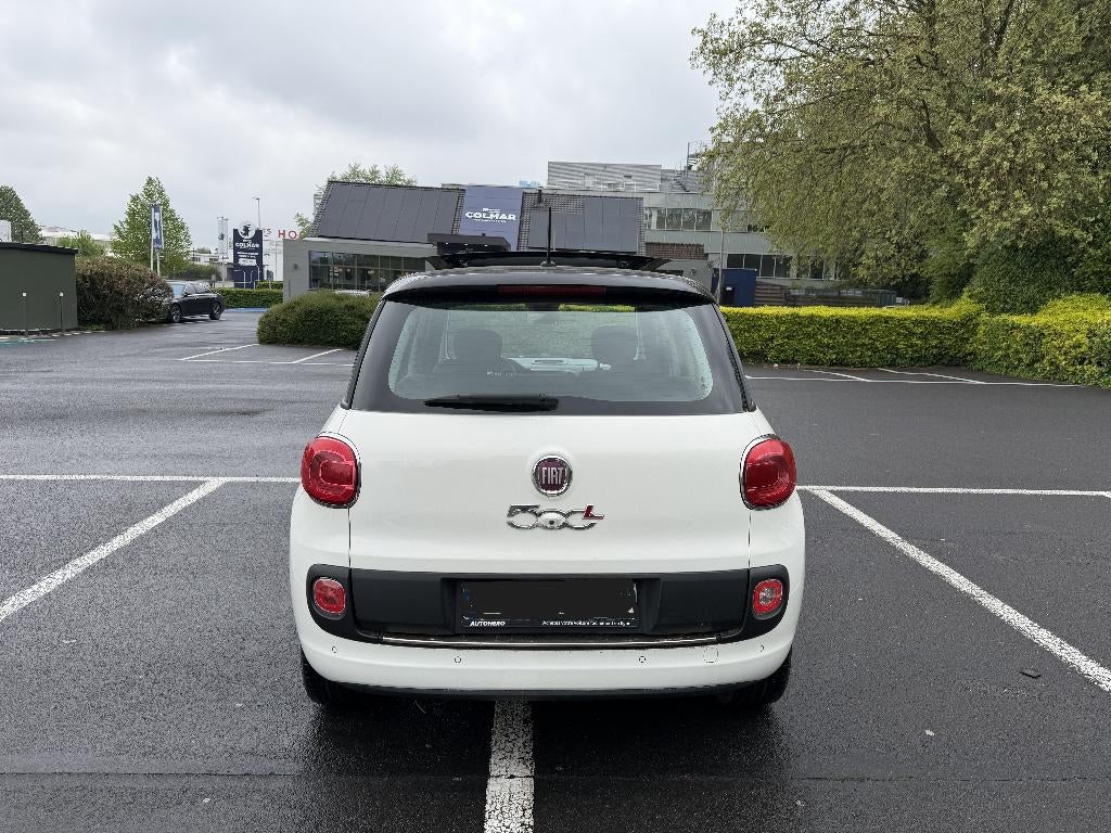 FIAT 500 L 1.4 ESSENCE EURO 6B volledig panoramadak, Testrit aan huis, Monovolume, Euro 6, Wit