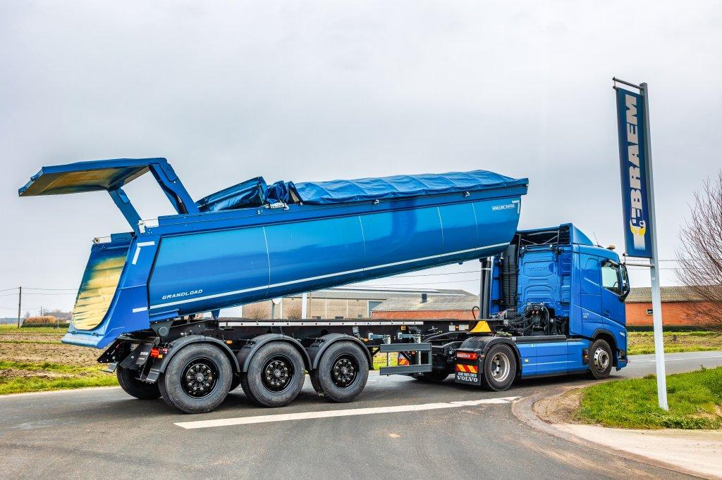 Meiller GEISOLEERD- 28M3-NIEUW ! (bj 2025), Auto's, Vrachtwagens, Overige brandstoffen, Bedrijf, Aanhangers en Opleggers, Te koop