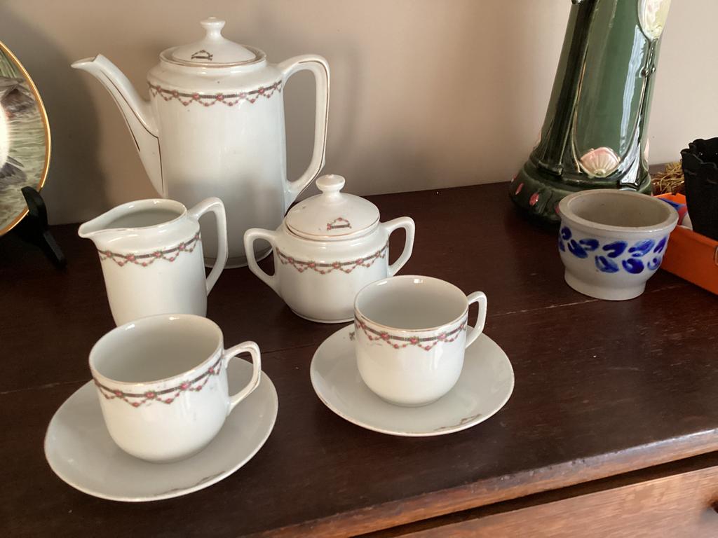 Retro koffieservies, Ophalen