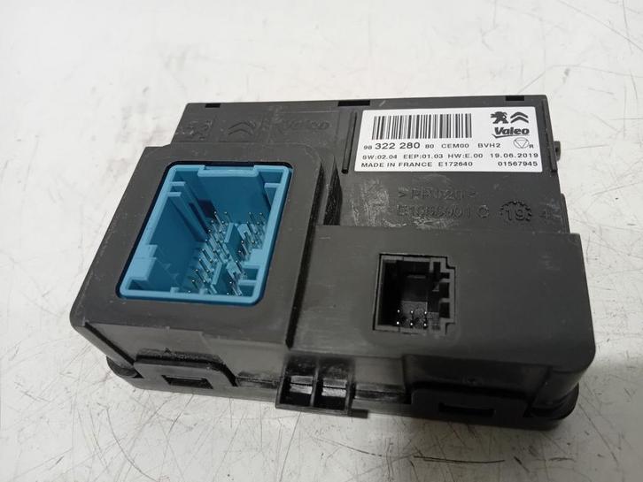 Computer kachel Peugeot 308, Auto-onderdelen, Elektronica en Kabels, Peugeot, Gebruikt, Herkomst onderdeel bekend, 12 maanden garantie