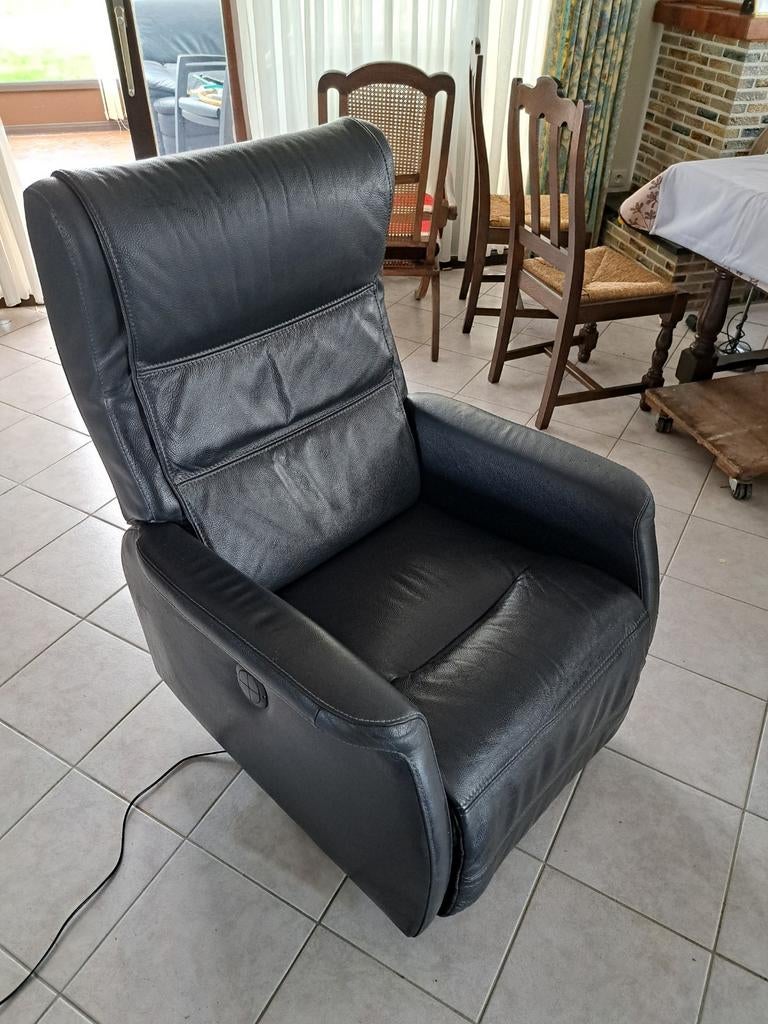 Fauteuil électrique en cuir noir, Maison & Meubles, Fauteuils, Enlèvement, Utilisé, Cuir