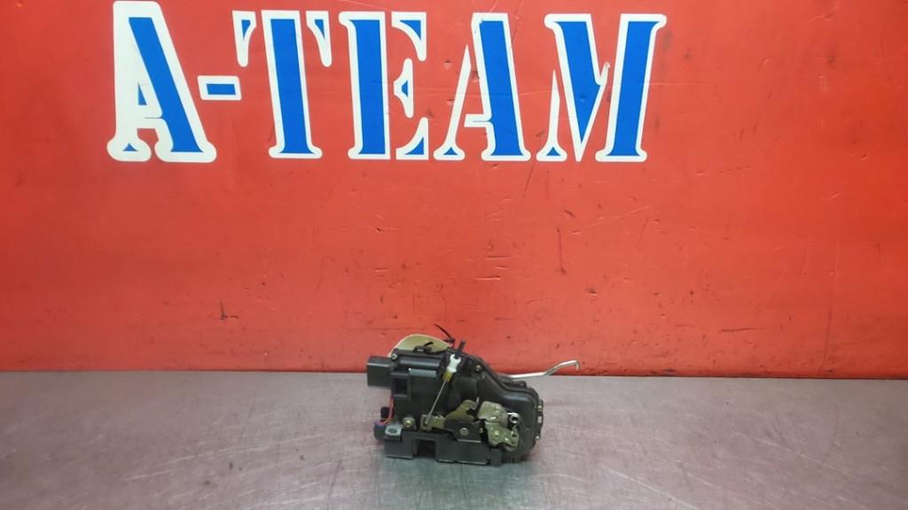 PORTIERSTANGEN RECHTS VOOR Audi A6 Avant Quattro (C5), Gebruikt, Audi